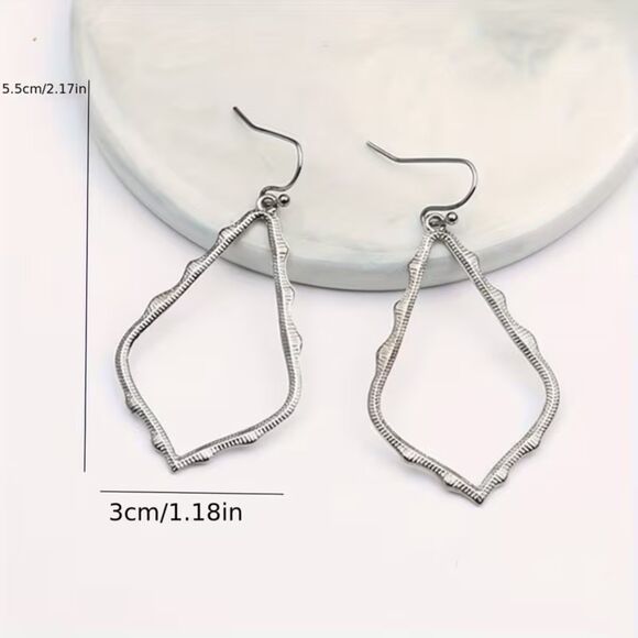 Silver Textured Irregular Teardrop Dangle Earrings Drop Pendant Hollow Charm New - Picture 3 of 5